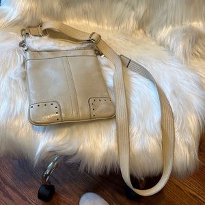 Cream Coach Messenger Crossbody